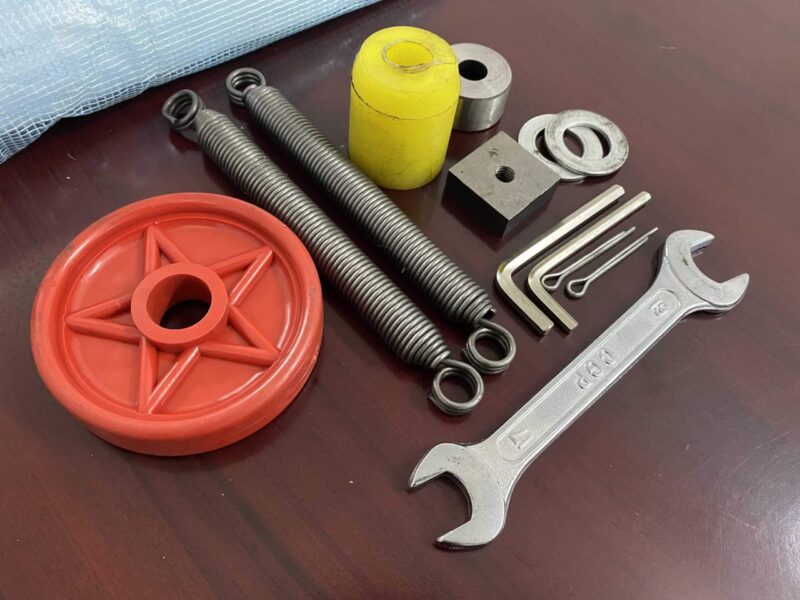 Bộ Phụ Kiện Máy Cắt Duỗi Sắt Tự Động