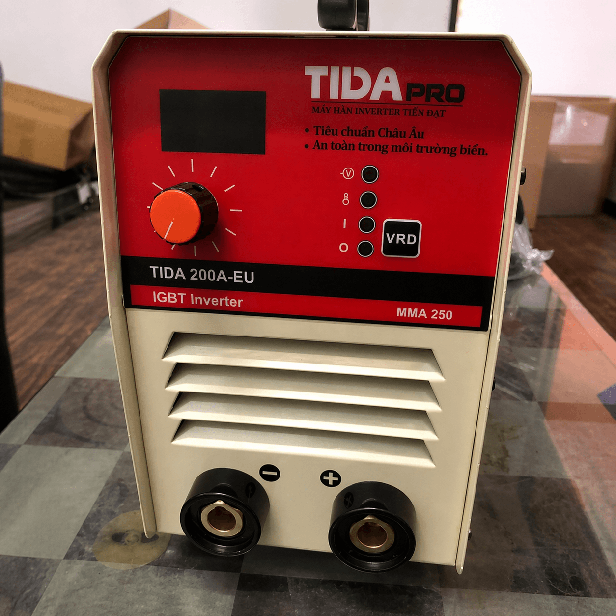 Máy hàn điện tử Tiến Đạt 200EU (MMA250)